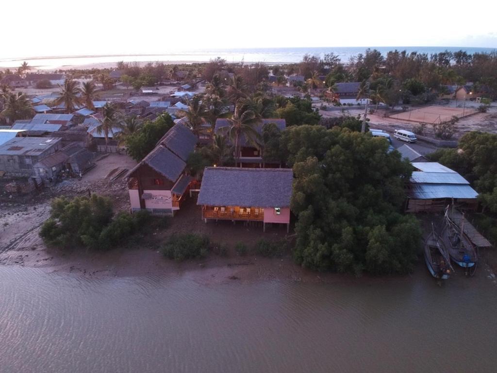 Hotel Trecicogne Morondava Kültér fotó